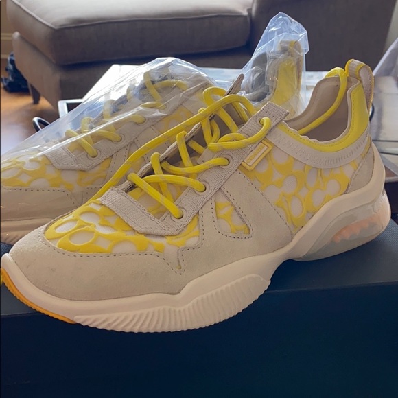 Coach Shoes - Coach Size 8 Citysole Mesh Running Shoes! NWT 💗